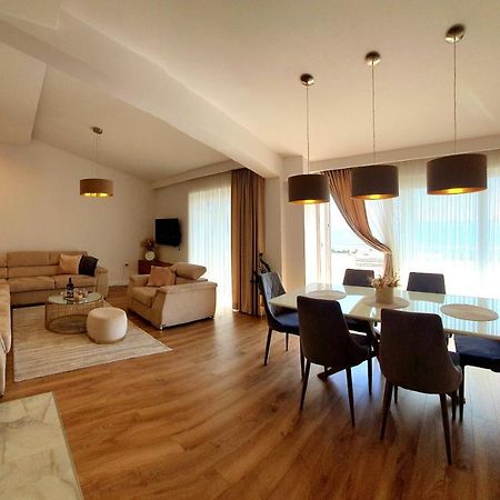 Grey House Daire Makarska Dış mekan fotoğraf