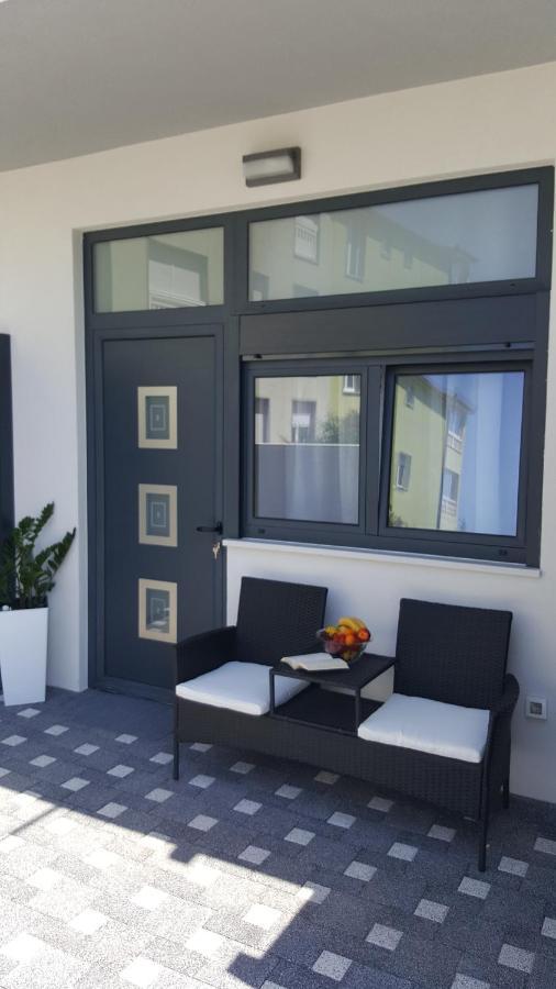 Grey House Daire Makarska Dış mekan fotoğraf
