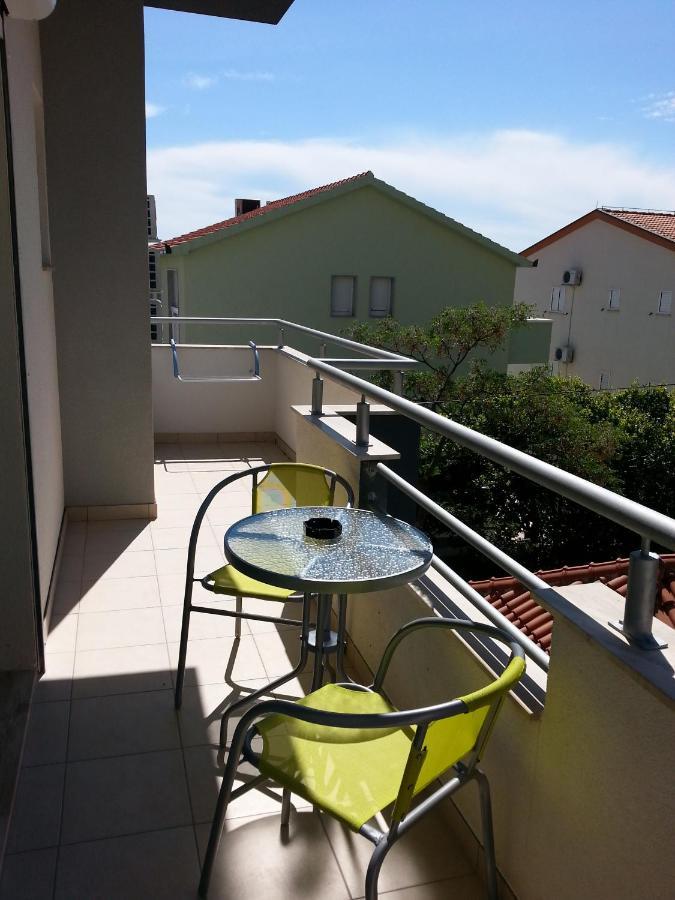 Grey House Daire Makarska Dış mekan fotoğraf