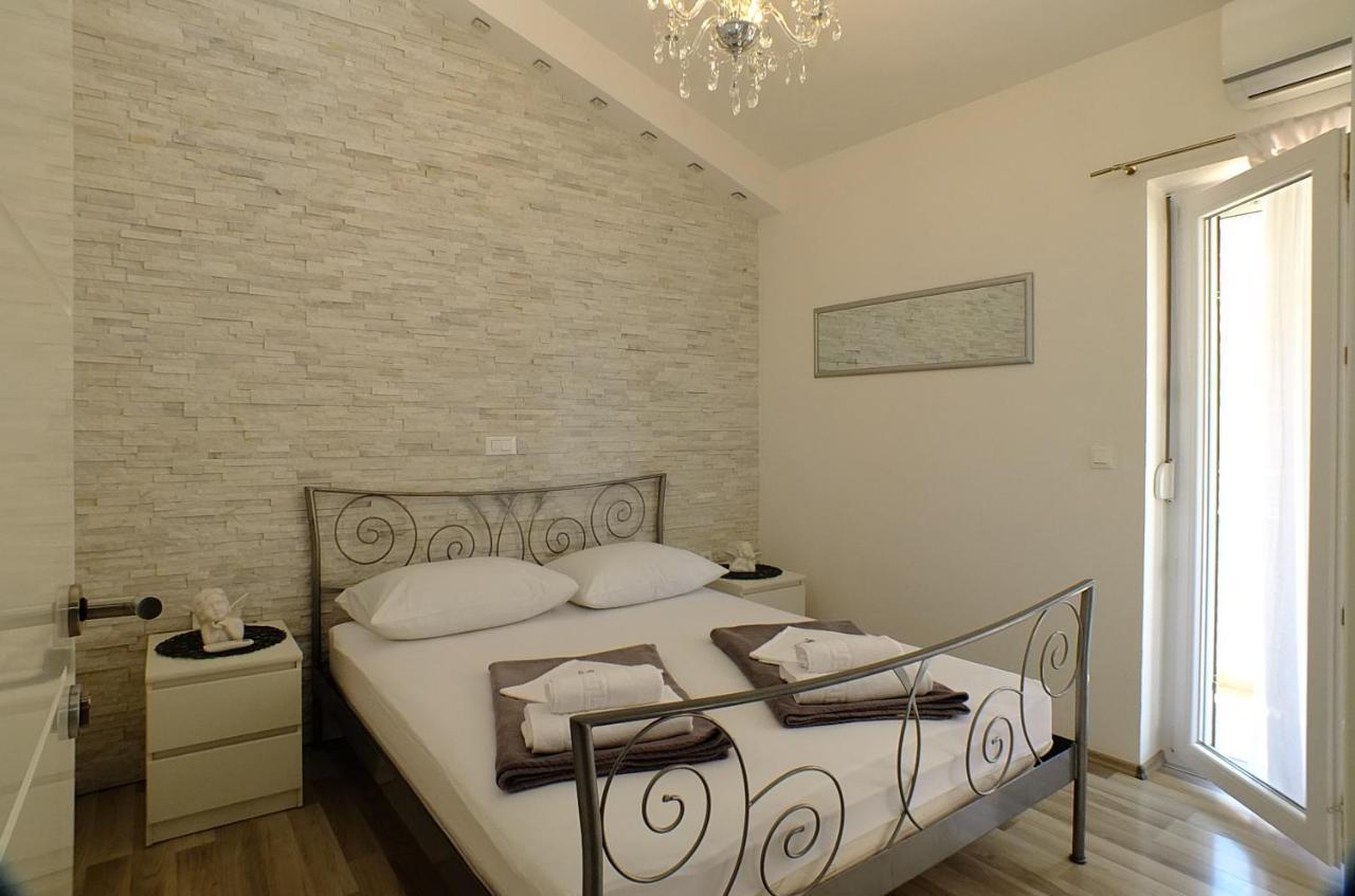 Grey House Daire Makarska Dış mekan fotoğraf