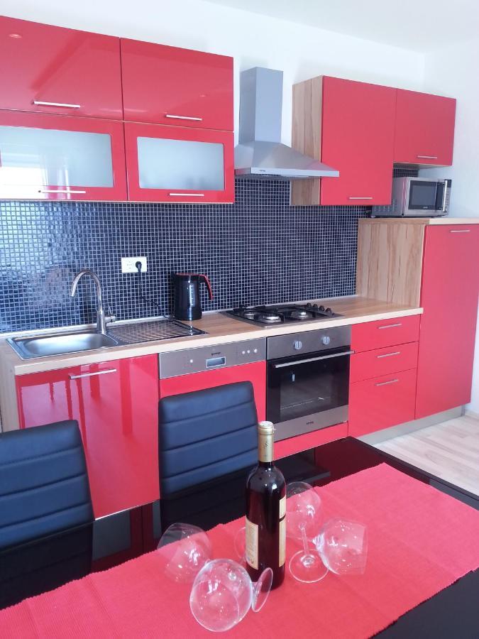 Grey House Daire Makarska Dış mekan fotoğraf