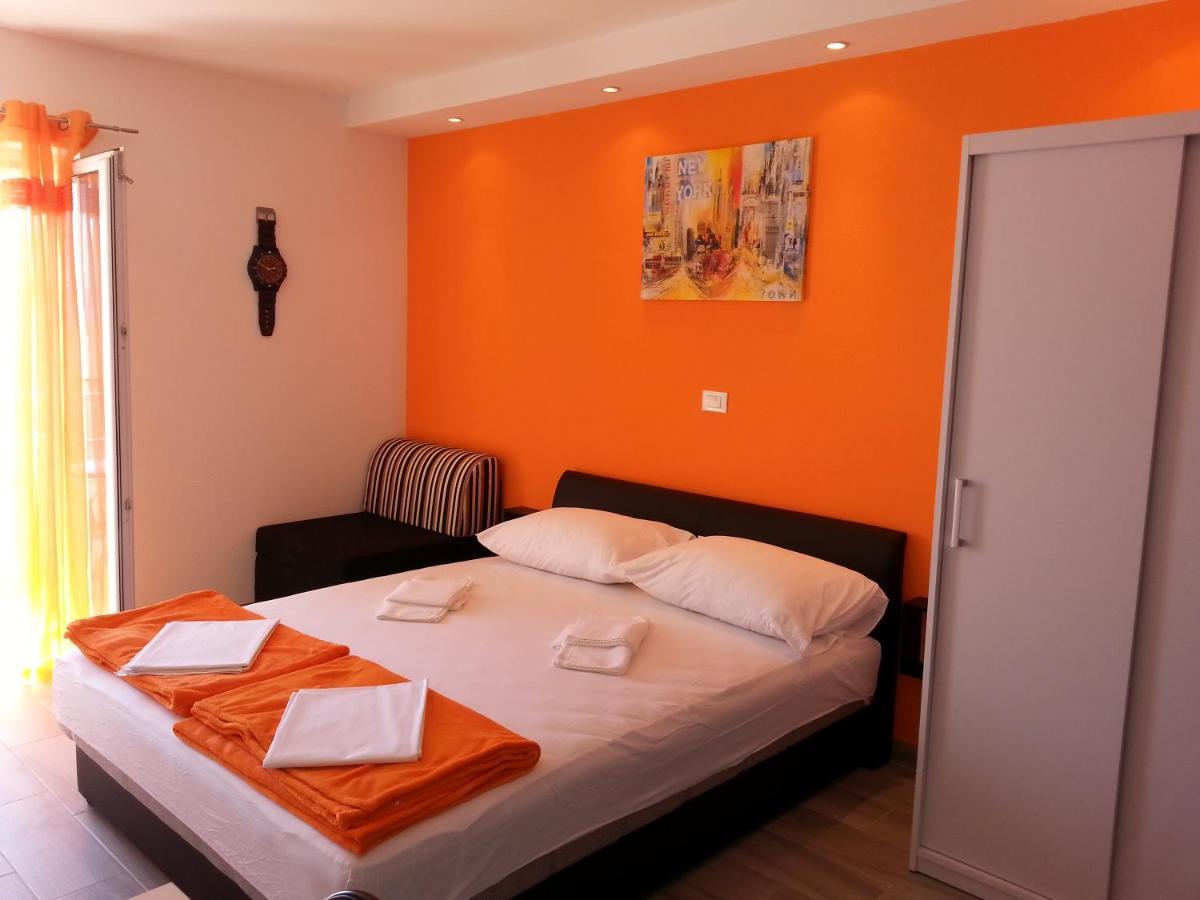 Grey House Daire Makarska Dış mekan fotoğraf