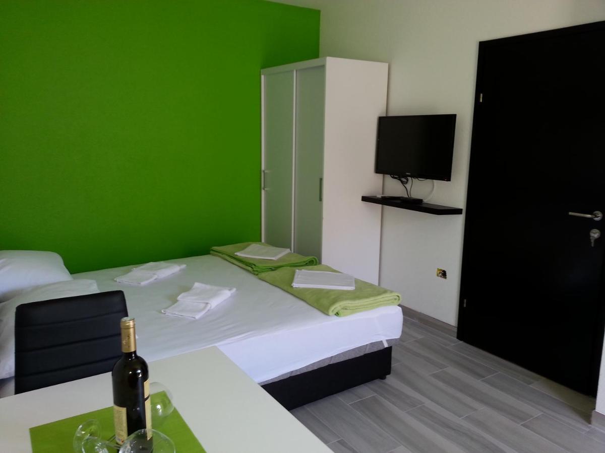 Grey House Daire Makarska Dış mekan fotoğraf